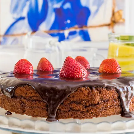 ゲストハウス Graciosa - Tranquility Oasis ラゴス