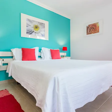 בית הארחה Graciosa - Tranquility Oasis לאגוּ‏ש